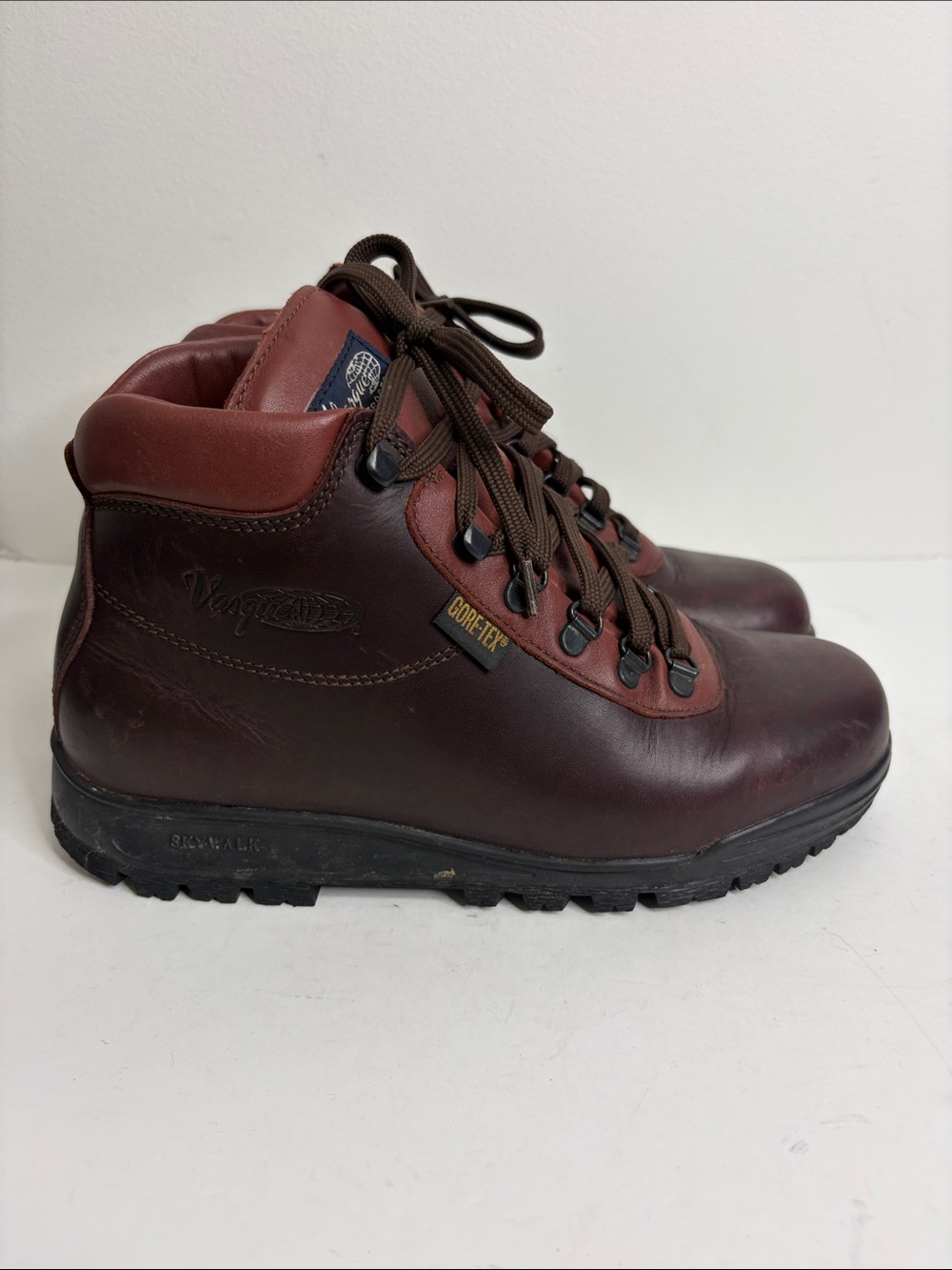 Vasque Skywalk Boots Mens 8.5 41 Brown Leather GTX Waterproof Hiking Mid Boot
